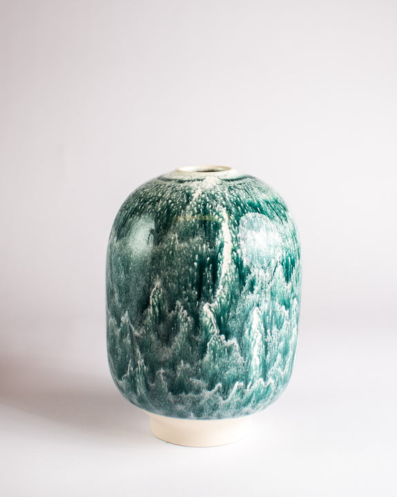 Studio Arhoj - Large Hana Vase - Plum 1