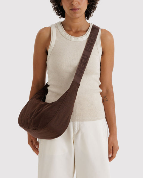 Baggu - Medium Nylon Crescent Bag - Coffee – Pinky's Melbourne
