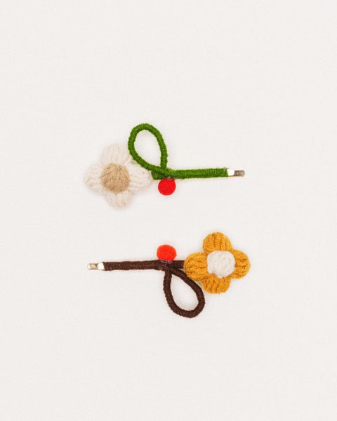 Hansel From Basel - Dapper Daisy Bobby Pin Hair Clips