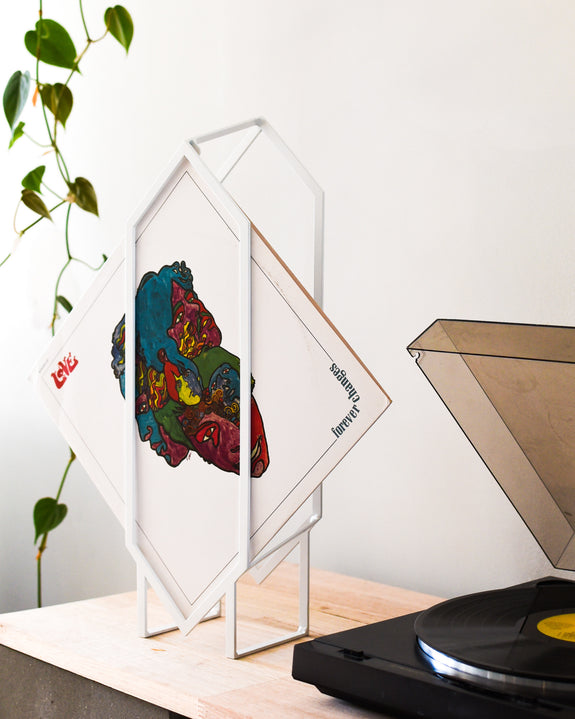 Idle Hands - Jex Vinyl Stand - White