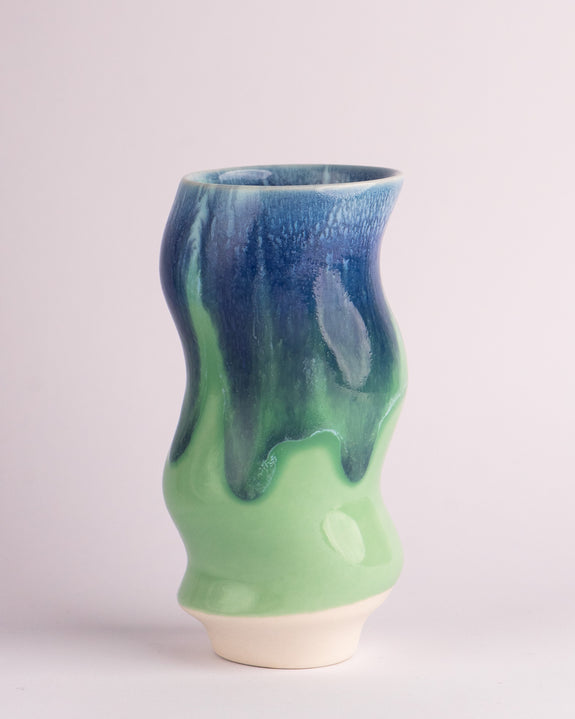 Studio Arhoj - Small Hana Vase - Wave 8