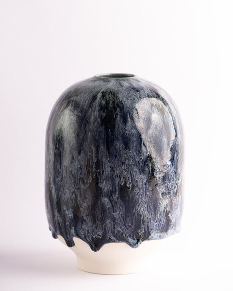 Studio Arhoj - Large Hana Vase - Plum 5