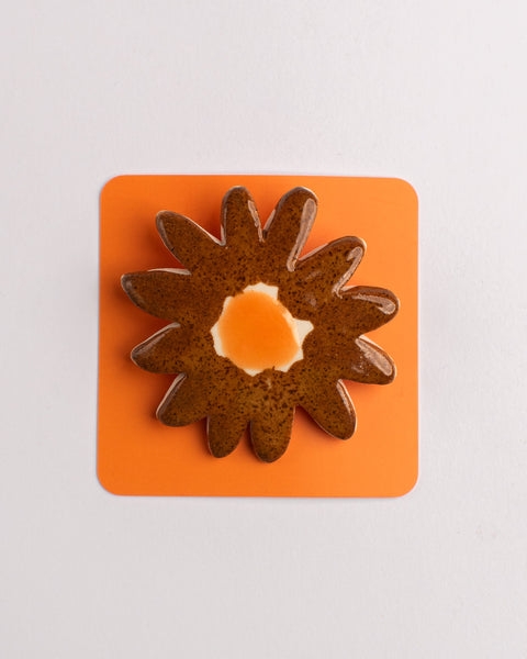 Esther Sandler of Togetherness - Good Omens - Brooch - Daisy 5