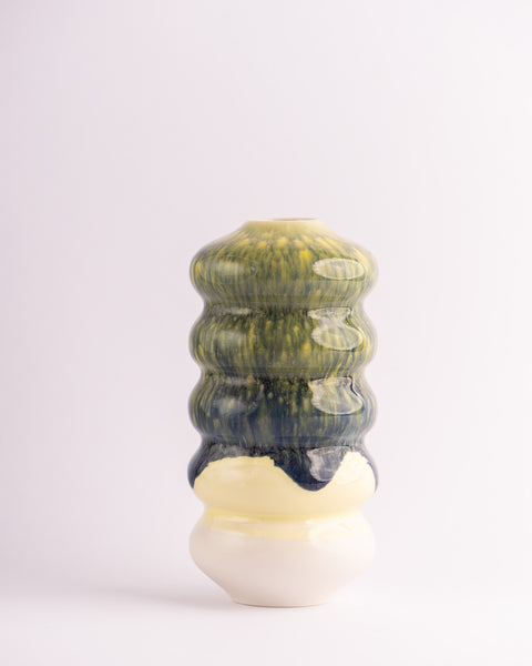Studio Arhoj - Small Hana vase - Kiku 1