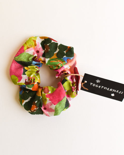 Togetherness - Scrunchie - Hyperfloral