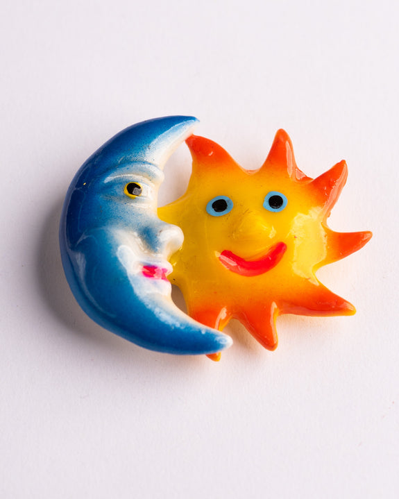 Weird Magnets - Sun and Moon