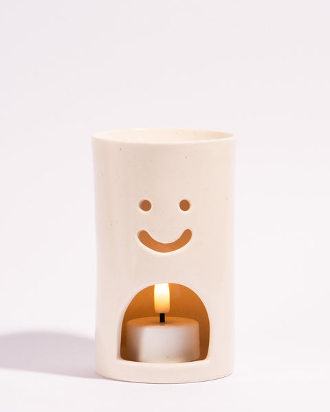Shuh - Smiley Ceramic Oil Burner - White