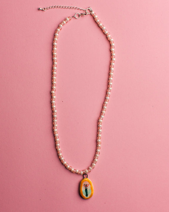 Pansy x Emily Green Ceramic Charm Necklace - Flower Portrait White