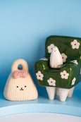 Milo Hachim - Cat in Armchair - Green Flowers