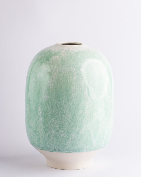 Studio Arhoj - Large Hana Vase - Plum 4