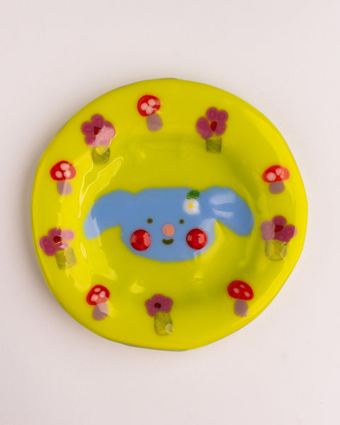 Lawn Bowls - 13cm Glass Plate - Mushroom Puppy