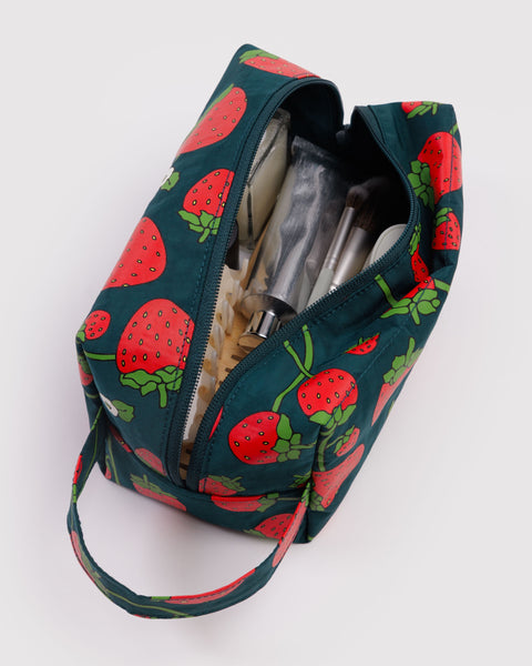 Baggu - Dopp Kit - Strawberry Blossom