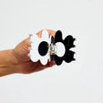 Chunks - Flower Claw Black + White