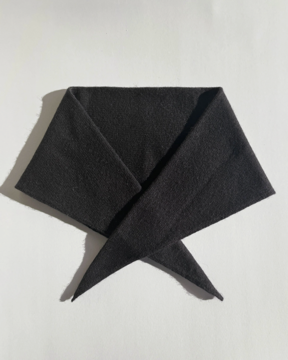 Le Bon Shoppe - Cashmere Bandana - Black