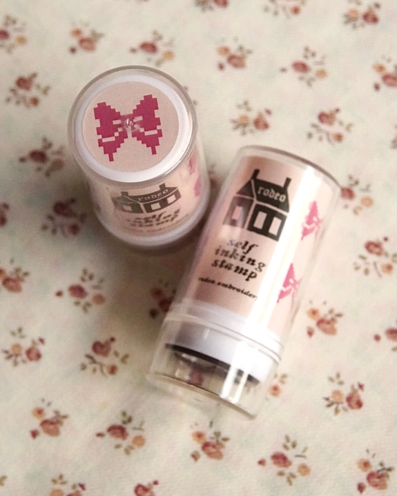 Rodeo Embroidery - Self Inking Stamp - Bow