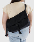 Baggu - Nylon Messenger Bag - Black