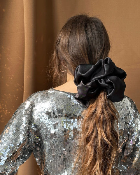 Room Shop - Giant Satin Scrunchie - Black