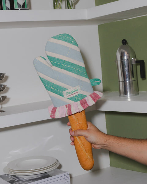 Tarta Gelatina - Ruffled Oven Mitt - Green / Blue