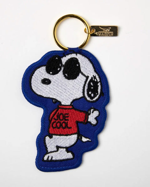 Magpie X Peanuts Key Charm - Snoopy - Joe Cool