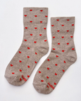 Le Bon Shoppe - Sneaker Socks - Hearts - Latte / Red