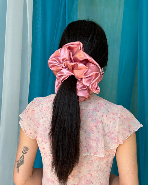 Room Shop - Giant Satin Scrunchie - Mauve