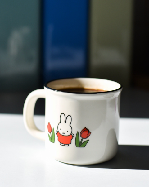 Miffy -  Ceramic Mug Retro Miffy - Red Tulips