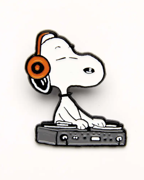 Peanuts - Music Is Life Pin - Dj