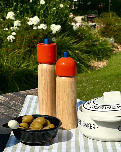 Maegen - Salt & Pepper Grinder - Orange & Blue Medium