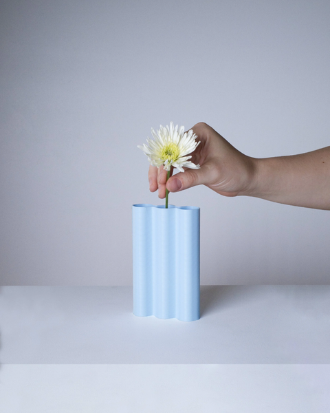Warren & Laetitia - Alvaro L - Mini Vase - Sky Blue