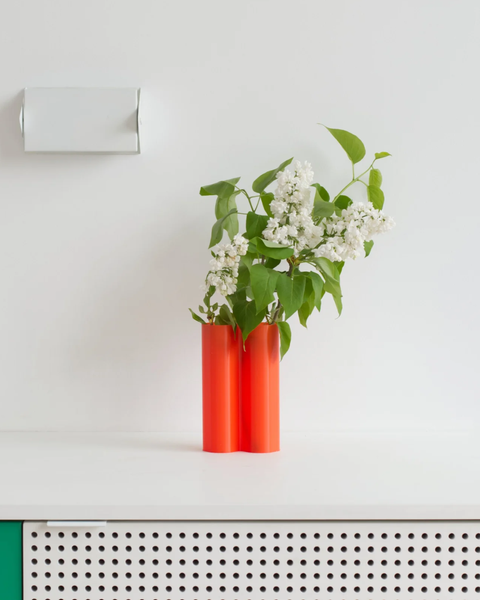 Warren & Laetitia - Alvaro Vase - Small - Orange