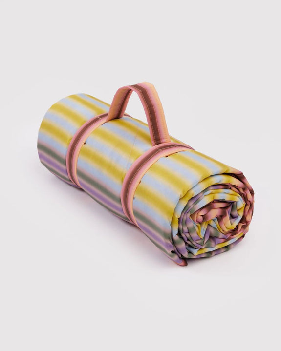 Baggu - Puffy Picnic Blanket - Gradient Stripe Multi