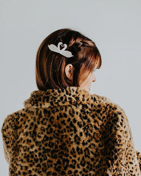 Hey Ricochet - Swan Kiss Barrette