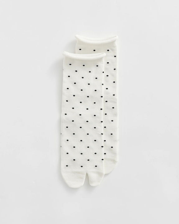 Soft Park - Tabi Socks - White with Dots