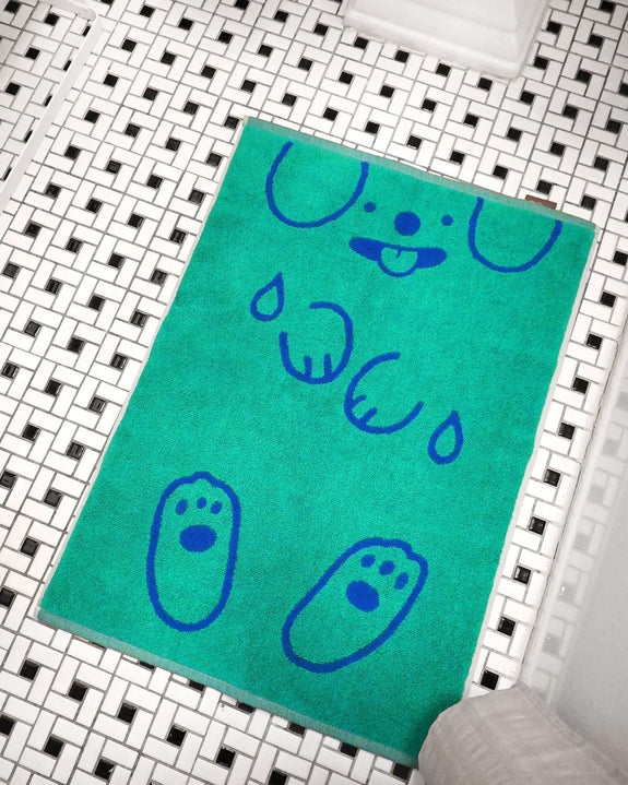 Natali Koromoto - Wet Dog -  Bath Mat