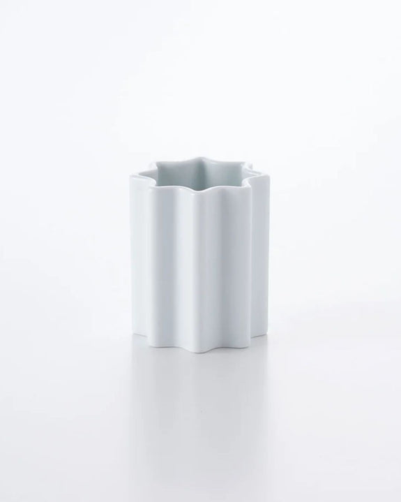 Hakusan - Pinion Vase - White