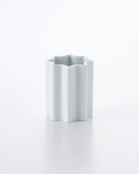 Hakusan - Pinion Vase - White