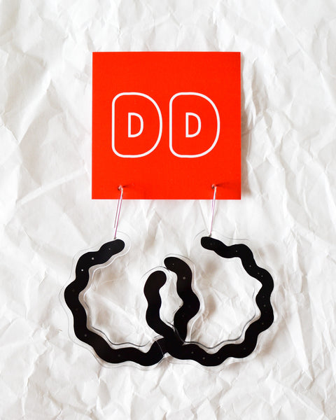 Dorkus Design - Curvy Cuts - Black