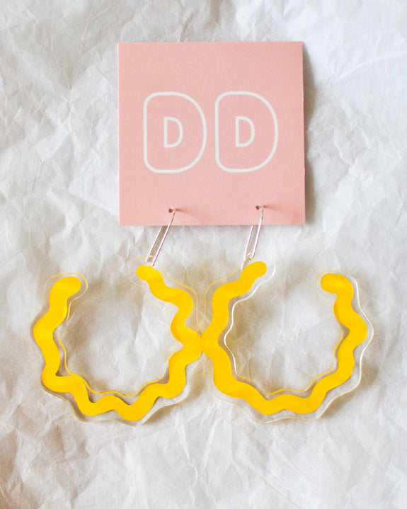 Dorkus Design - Curvy Cuts - Yellow
