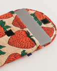 Baggu - Puffy Laptop Sleeve 16 inch - Strawberry